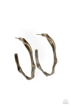 Load image into Gallery viewer, oak-sisters-jewelry-coveted-curves-brass-earrings-paparazzi-accessories-by-lisa
