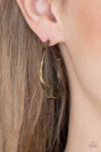 Load image into Gallery viewer, Paparazzi 🔆 Coveted Curves - Brass Earrings
