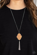 Load image into Gallery viewer, Paparazzi 🔆 One Night In Casablanca - Pink Necklace