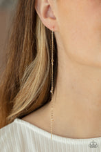 Load image into Gallery viewer, Paparazzi 🔆 Dauntlessly Dainty - Gold Post Earrings