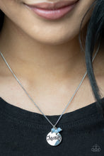 Load image into Gallery viewer, Paparazzi 🔆 Warm My Heart - Blue Necklace