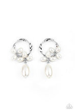 Load image into Gallery viewer, oak-sisters-jewelry-elegant-expo-white-post earrings-paparazzi-accessories-by-lisa