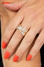 Load image into Gallery viewer, Paparazzi 🔆 Status Update - Gold Ring