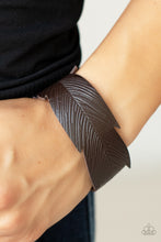 Load image into Gallery viewer, Paparazzi 🔆 Whimsically Winging It - Brown Bracelet