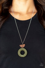 Load image into Gallery viewer, Paparazzi 🔆 Homespun Stylist - Green Necklace