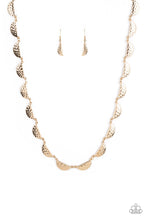 Load image into Gallery viewer, oak-sisters-jewelry-lunar-jungle-gold-necklace-paparazzi-accessories-by-lisa