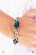 Load image into Gallery viewer, Paparazzi 🔆 Garden Rendezvous - Blue Bracelet