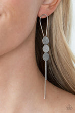 Load image into Gallery viewer, Paparazzi 🔆 Bolo Beam - Silver Post Earrings