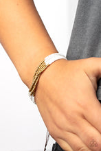 Load image into Gallery viewer, Paparazzi 🔆 BEAD Bold - White Bracelet