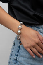 Load image into Gallery viewer, Paparazzi π Nostalgically Nautical - Silver Bracelet