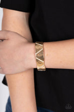 Load image into Gallery viewer, Paparazzi 🔆 Couture Crusher - Gold Bracelet