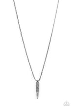 Load image into Gallery viewer, oak-sisters-jewelry-highland-hunter-silver-mens necklace-paparazzi-accessories-by-lisa