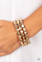Load image into Gallery viewer, Paparazzi 🔆 HAUTE Stone - Gold Bracelet