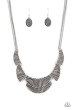 Load image into Gallery viewer, oak-sisters-jewelry-empress-empire-silver-necklace-paparazzi-accessories-by-lisa