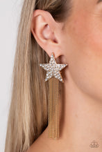 Load image into Gallery viewer, Paparazzi 🔆 Superstar Solo - Gold Post Earrings