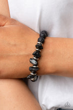 Load image into Gallery viewer, Paparazzi 🔆 Volcanic Vacay - Silver Bracelet