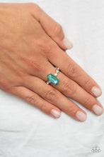 Load image into Gallery viewer, Paparazzi 🔆 Stellar Sensation - Green Ring