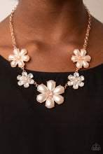 Load image into Gallery viewer, Paparazzi 🔆 Fiercely Flowering - Copper Necklace