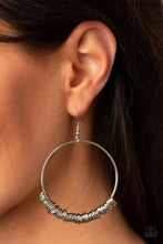 Load image into Gallery viewer, Paparazzi 🔆 Retro Ringleader - Silver Earrings