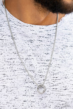 Load image into Gallery viewer, Paparazzi 🔆 Emotion Potion - Silver Mens Necklace