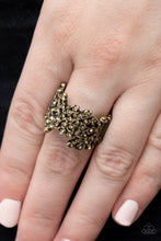Load image into Gallery viewer, Paparazzi 🔆 Sizzling Shimmer - Brass Ring