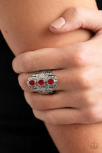 Load image into Gallery viewer, Paparazzi 🔆 Eye-Catching Cats Eye - Red Ring
