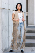 Load image into Gallery viewer, Paparazzi 🔆 Sahara Symphony - Blue Necklace