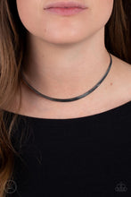 Load image into Gallery viewer, Paparazzi 🔆 In No Time Flat - Black Necklace