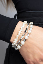Load image into Gallery viewer, Paparazzi 🔆 Shoreside Soiree - White Bracelet