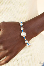 Load image into Gallery viewer, Paparazzi đ Contemporary Coastline - Blue Bracelet