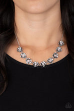 Load image into Gallery viewer, Paparazzi 🔆 Petunia Palace - Pink Necklace