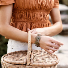 Load image into Gallery viewer, Paparazzi 🔆 Baroque Bouquet - Brass Bracelet
