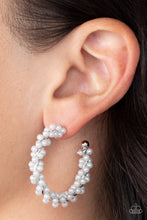 Load image into Gallery viewer, Paparazzi 🔆 Yacht Royale - White Earrings