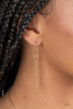 Load image into Gallery viewer, Paparazzi π Gives Me Butterflies - Gold Necklace