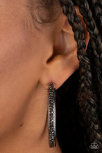 Load image into Gallery viewer, Paparazzi 🔆 Flash Freeze - Silver Earrings