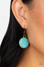 Load image into Gallery viewer, Paparazzi 🔆 Santa Fe Flats - Brass Necklace