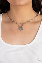 Load image into Gallery viewer, Paparazzi 🔆 Inspired Songbird - Yellow Necklace