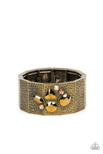 Load image into Gallery viewer, oak-sisters-jewelry-flickering-fortune-brass-bracelet-paparazzi-accessories-by-lisa