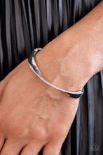 Load image into Gallery viewer, Paparazzi 🔆 Artistically Adorned - White Bracelet