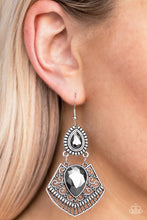 Load image into Gallery viewer, Paparazzi 🔆 Royal Remix - Silver Earrings