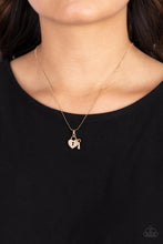 Load image into Gallery viewer, Paparazzi 🔆 You Hold My Heart - Gold Necklace