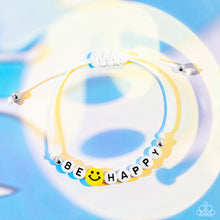 Load image into Gallery viewer, Paparazzi 🔆 I Love Your Smile - White Bracelet