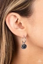 Load image into Gallery viewer, Paparazzi π Subtle Smile - Black Earrings