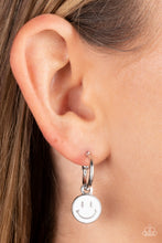 Load image into Gallery viewer, Paparazzi π Subtle Smile - White Earrings