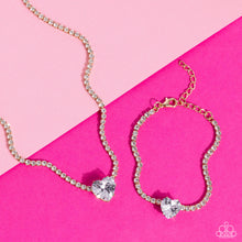 Load image into Gallery viewer, Paparazzi 🔆 Flirty Fiancé - Gold Necklace