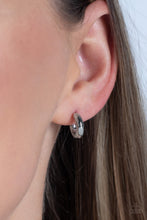 Load image into Gallery viewer, Paparazzi 🔆 Catwalk Curls - Silver Earrings
