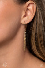 Load image into Gallery viewer, Paparazzi π Polished Paperclips - Gold Necklace