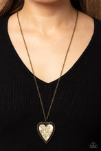 Load image into Gallery viewer, Paparazzi π Stony Summer - Brass Necklace