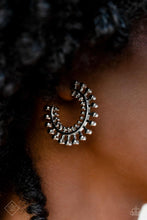 Load image into Gallery viewer, Paparazzi 🔆 The Way You Make Me WHEEL - Silver Earrings