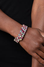 Load image into Gallery viewer, Paparazzi 🔆 Iridescent Incantation - Pink Bracelet